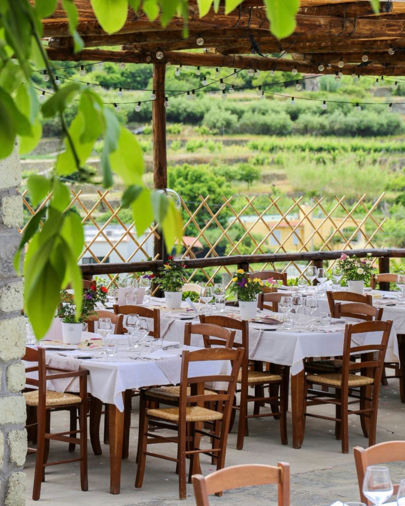 prenotailtuotavolo 819x1024 rev2